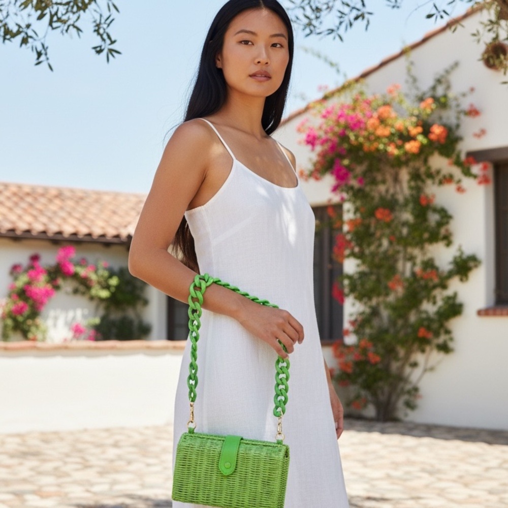 A New Day Apple Green Paper Straw Shoulder Bag Crossbody Purse